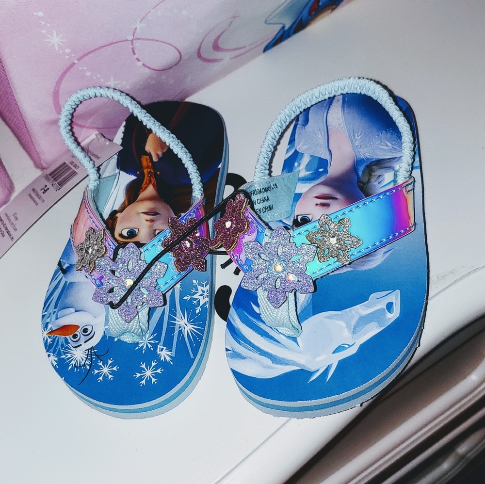Frozen II Light Up Sandals Toddler 7/8
